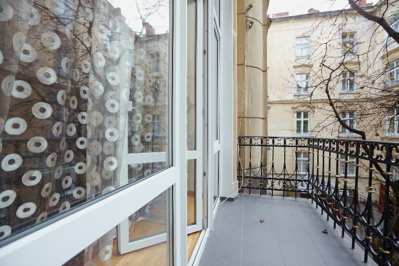 Apartments On Doroshenka 19 Львов Экстерьер фото